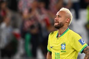 ESPN：內(nèi)馬爾將坐在替補(bǔ)席但不會(huì)出戰(zhàn)摩洛哥，他已完成康復(fù)訓(xùn)練