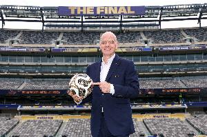 圖片報起底因凡蒂諾：諂媚討好權貴，FIFA為其支付房租和子女學費